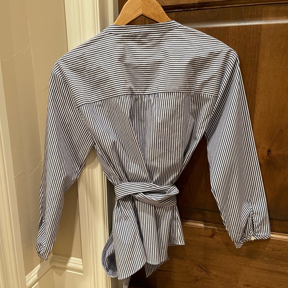 J.Crew Blue and White Striped Wrap blouse Xs NWT - Picture 5 of 10